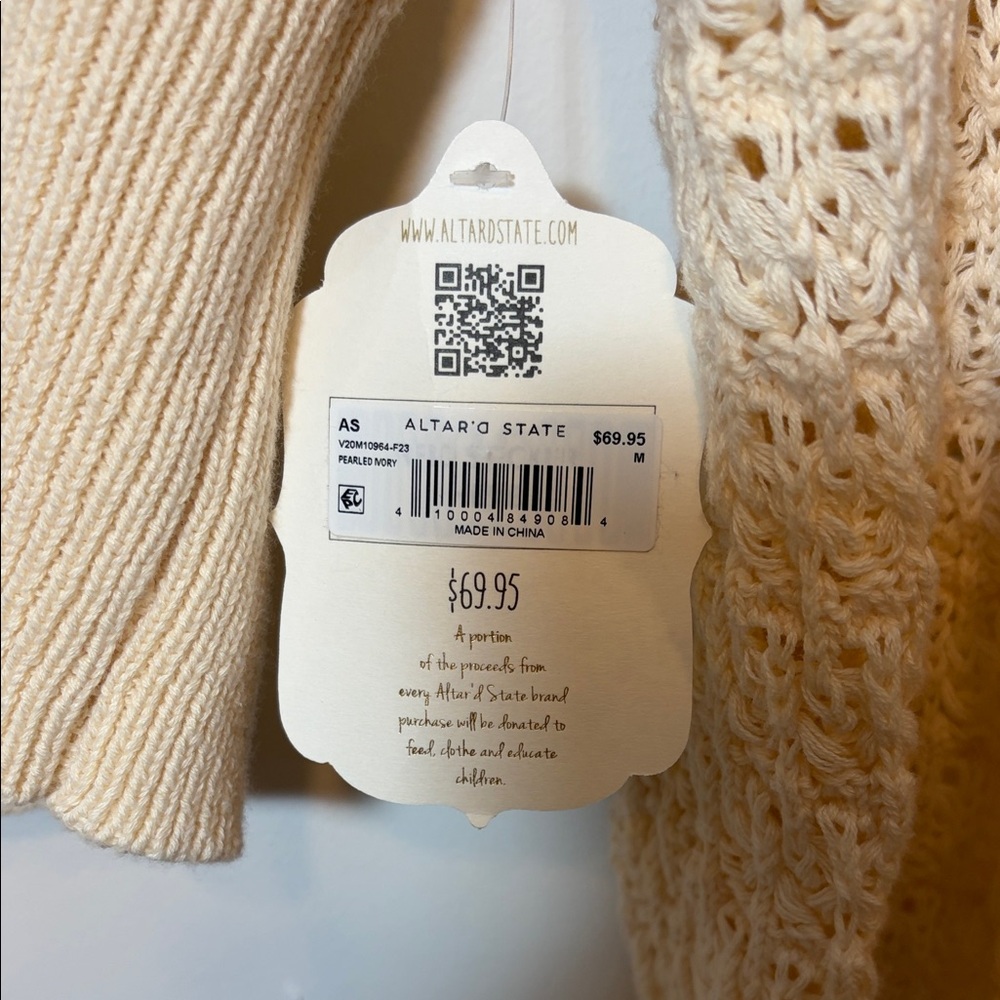 Altar'd State Cream Crochet Knit Cropped V-neck Balloon Sleeve Sweater-M - Picture 2 of 8